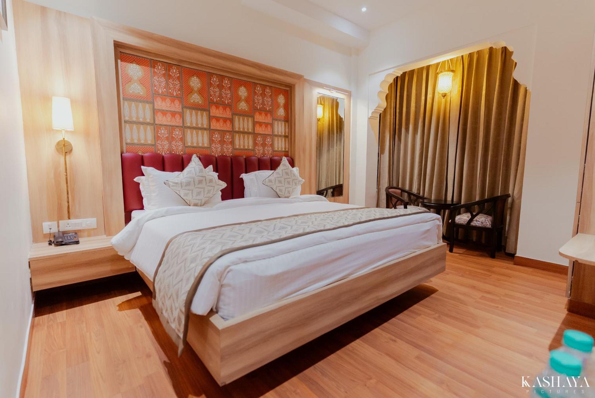Hotel Ratan Mahal Datia Extérieur photo
